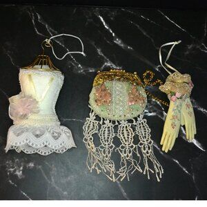 Set Of 3 Victorian Inspired Design Christmas Tree Ornament Holiday Decor